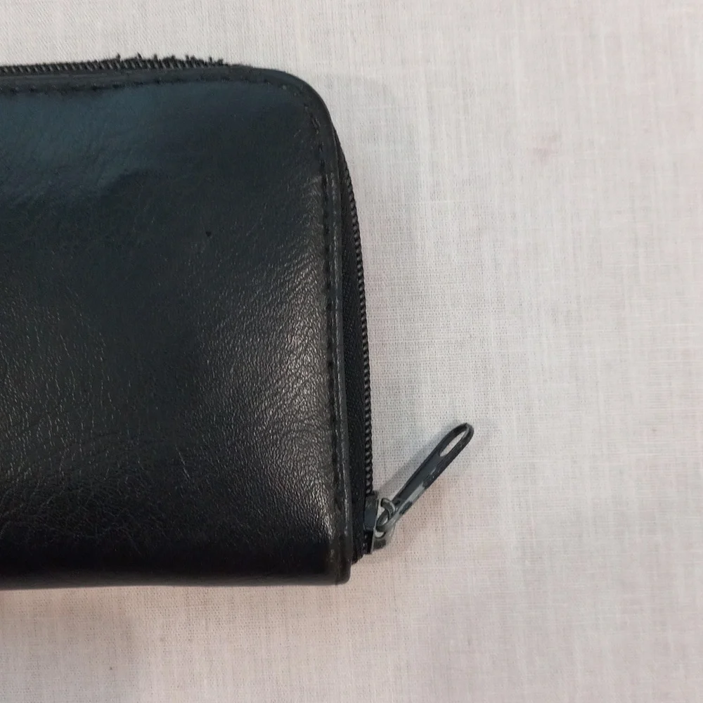Wallet - Picture 7 of 11